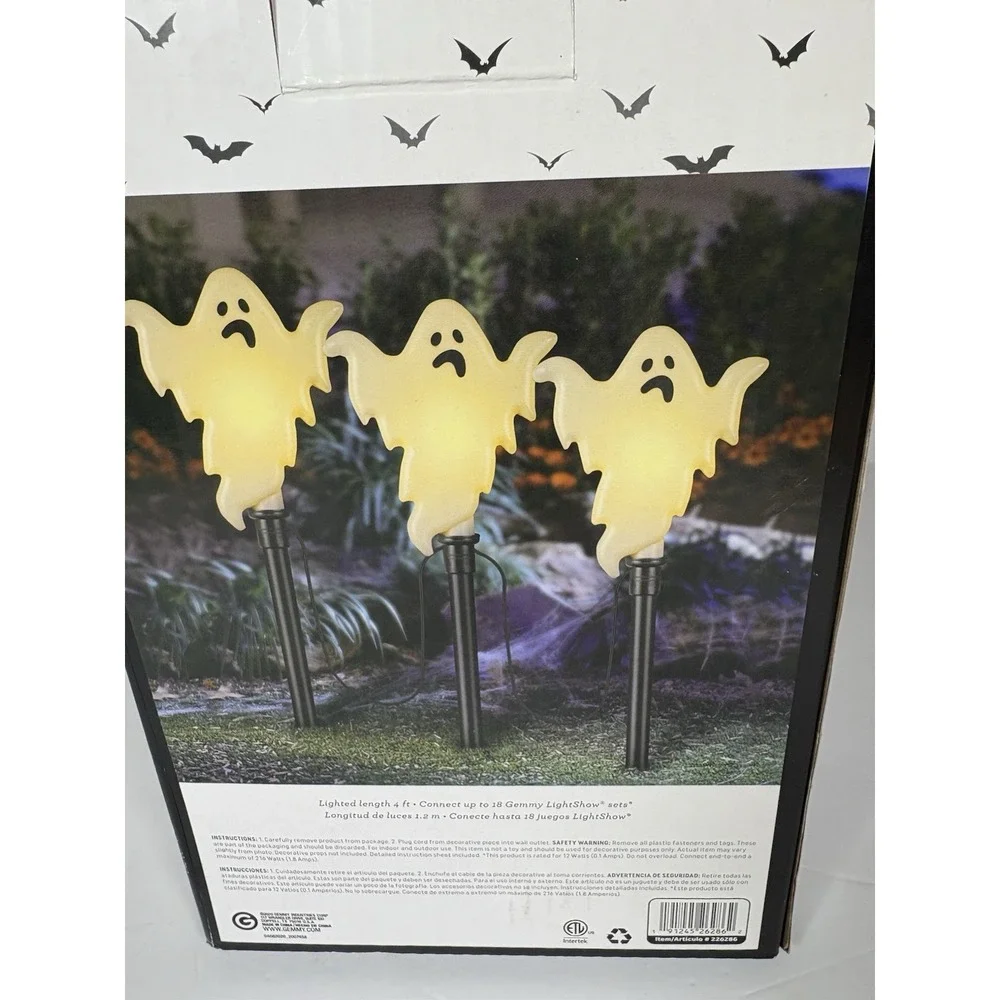 Gemmy Spooky Moods Ghost LED Candle-Flicker Pathway Markers Set of 3 in Box!